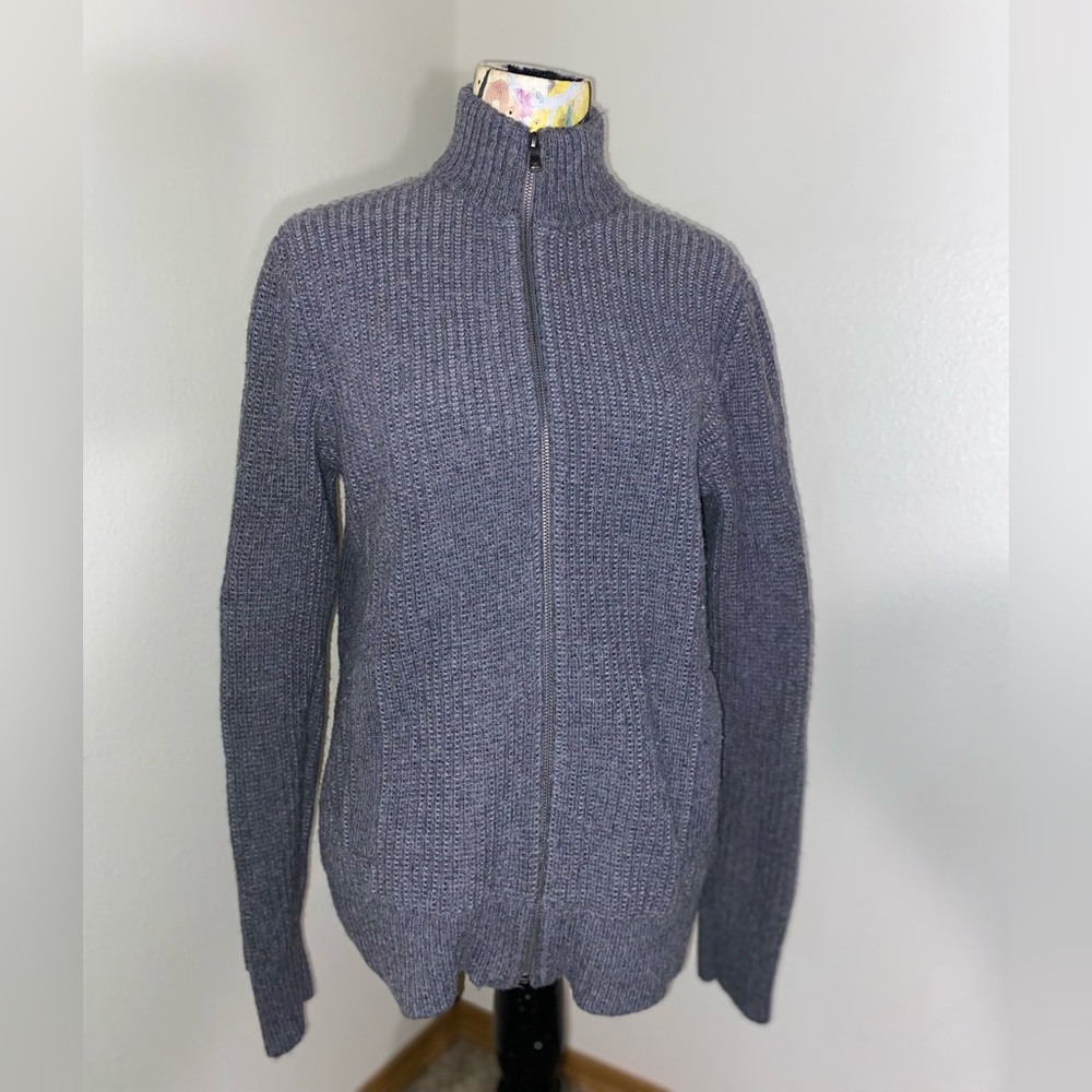 banana republic knitted zip up sweater. Turtle neck. Size: mens M.
